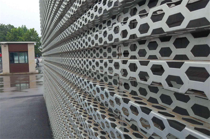 外墻沖孔板 長城沖孔板 鋁板沖孔網(wǎng)