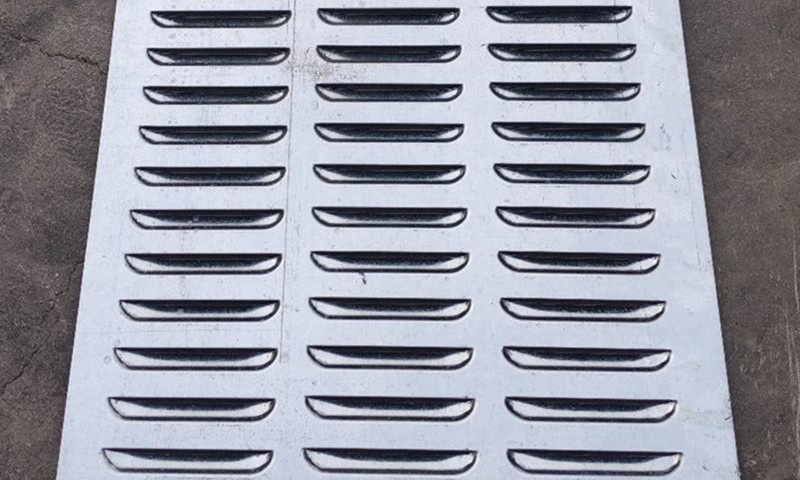 沖孔網(wǎng)板產品展示